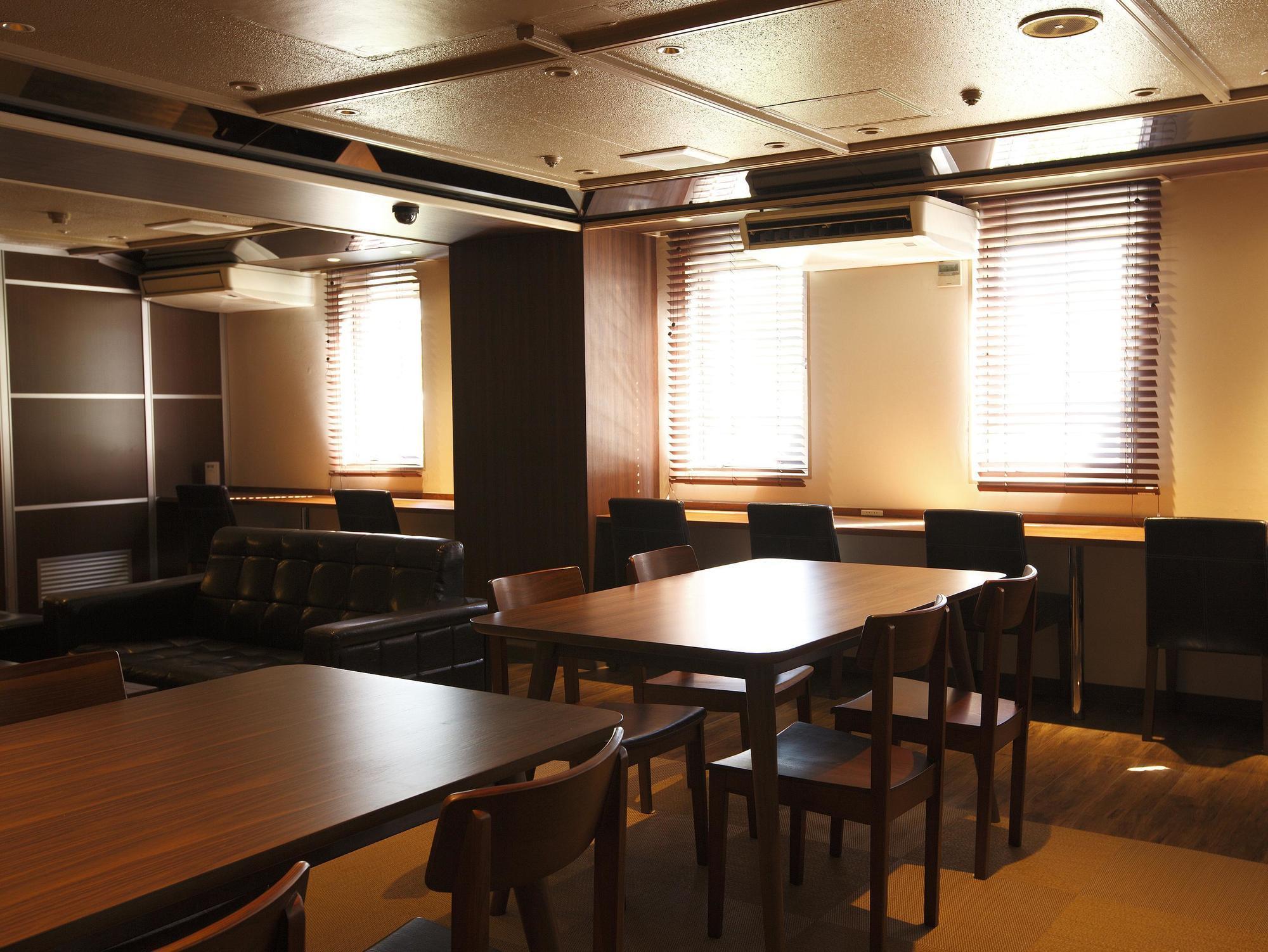 Shinjuku Kuyakusho-Mae Capsule Hotel Tokyo Luaran gambar