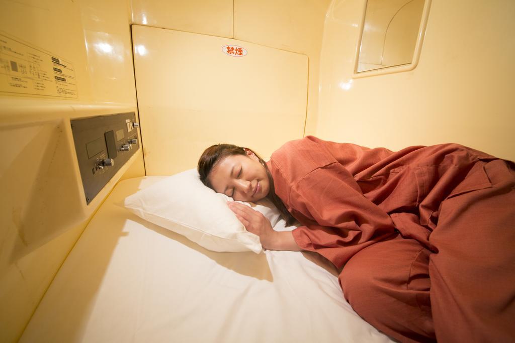 Shinjuku Kuyakusho-Mae Capsule Hotel Tokyo Luaran gambar