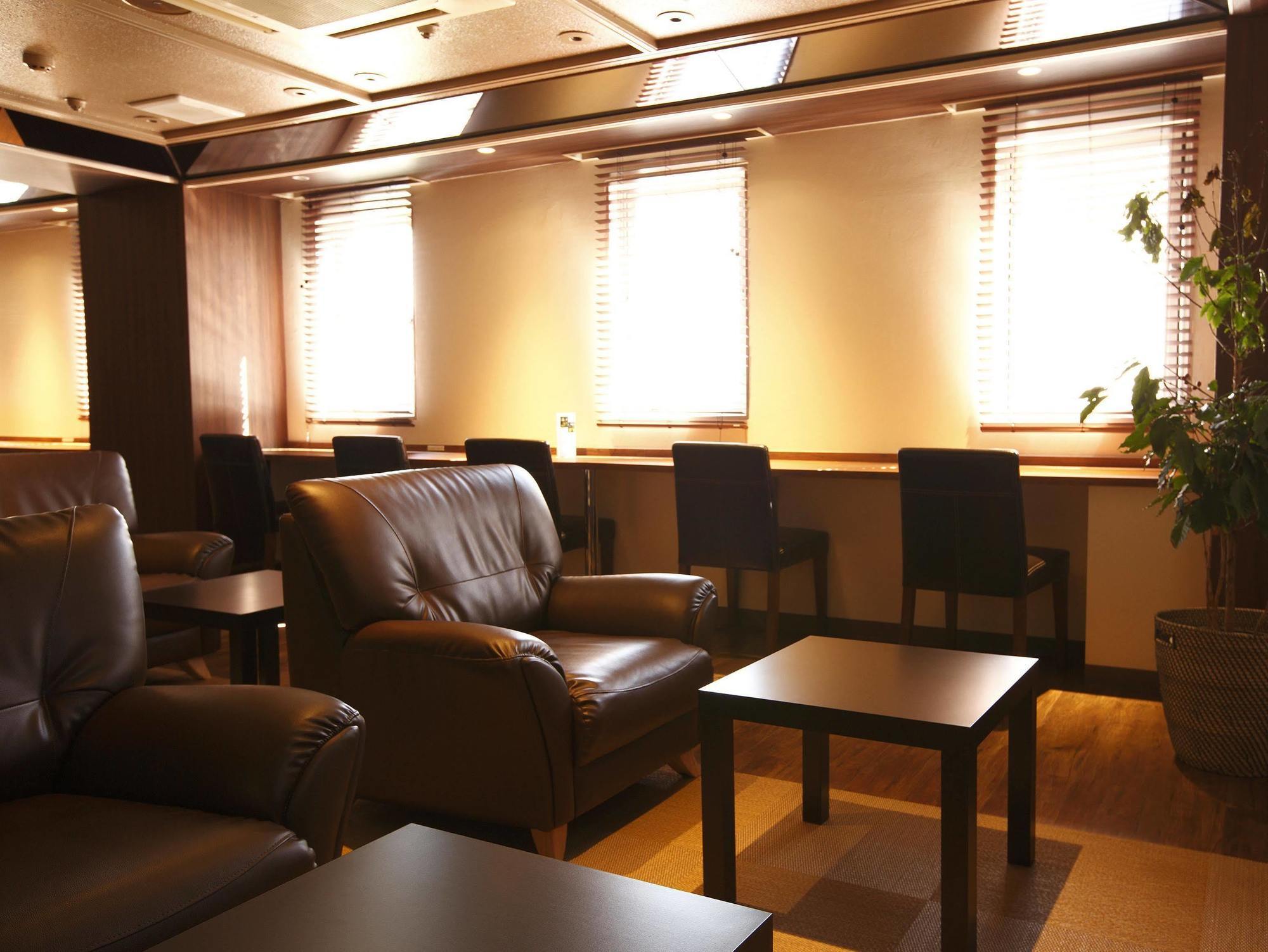 Shinjuku Kuyakusho-Mae Capsule Hotel Tokyo Luaran gambar