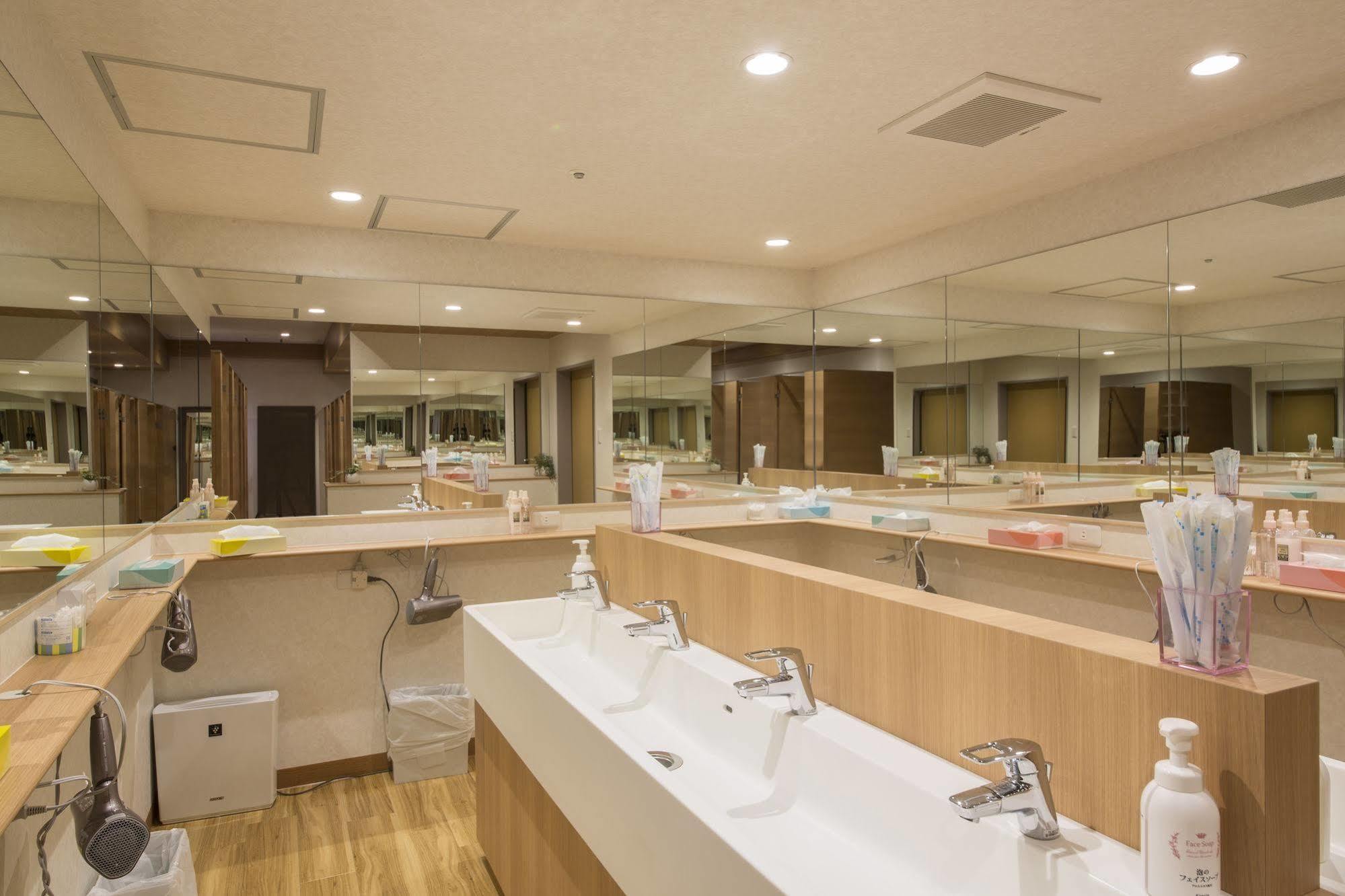 Shinjuku Kuyakusho-Mae Capsule Hotel Tokyo Luaran gambar