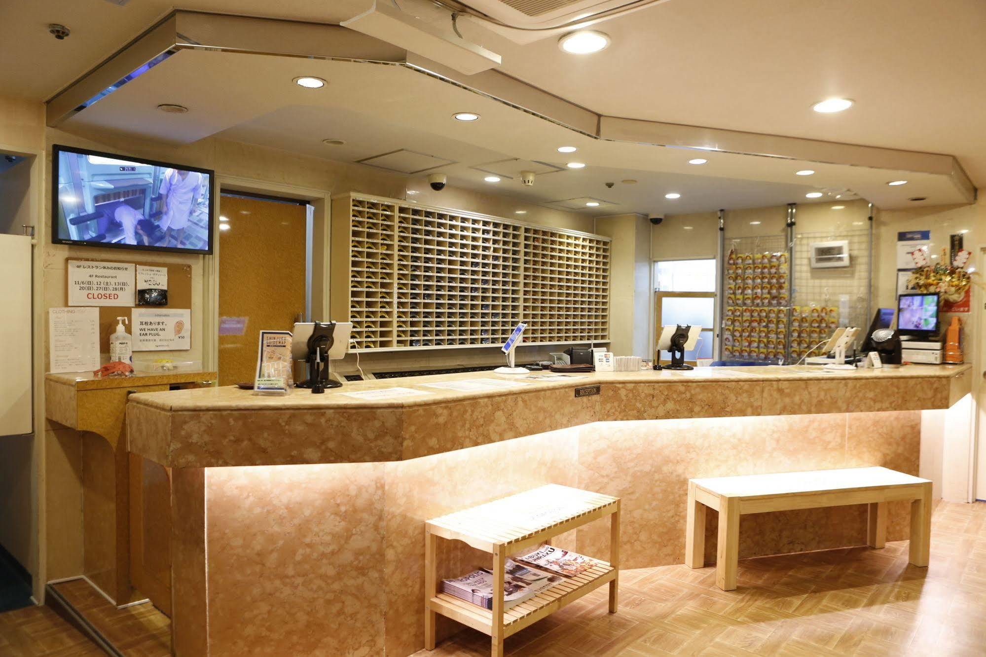 Shinjuku Kuyakusho-Mae Capsule Hotel Tokyo Luaran gambar