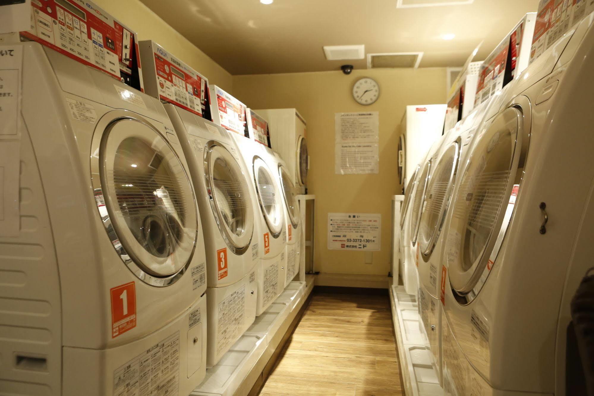 Shinjuku Kuyakusho-Mae Capsule Hotel Tokyo Luaran gambar